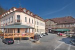 Отель Hotel Podhrad Отель Hotel Podhrad