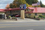Отель Budget Inn Gladstone Отель Budget Inn Gladstone