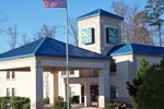 Отель Quality Inn Fuquay Varina Отель Quality Inn Fuquay Varina