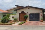 Апартаменты Bloemond Villa Апартаменты Bloemond Villa