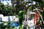 Отель Hotel Mandarina Отель Hotel Mandarina