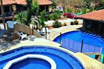 Отель Villa Hermosa Heights Отель Villa Hermosa Heights