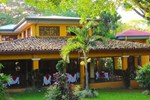 Отель Trapp Family Country Inn Отель Trapp Family Country Inn