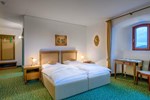 Отель ARTIS Schlosshotel Krumbach Отель ARTIS Schlosshotel Krumbach