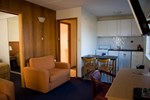 Отель Blue Hills Motel Отель Blue Hills Motel