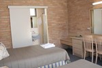 Отель Marriott Park Motel Отель Marriott Park Motel