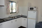 Отель Garden of Eden Caravan Park Отель Garden of Eden Caravan Park