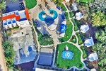 Отель Surf Ranch Action Sports Resort Отель Surf Ranch Action Sports Resort
