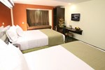 Отель Microtel Inn and Suites Toluca Отель Microtel Inn and Suites Toluca
