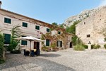 Отель Les Cases Velles De Formentor Отель Les Cases Velles De Formentor