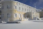 Хостел Albergue Universitario de Sierra Nevada Хостел Albergue Universitario de Sierra Nevada