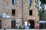 Отель La Fattoria Montalcinello Отель La Fattoria Montalcinello