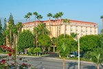 Отель Embassy Suites Arcadia-Pasadena Area Отель Embassy Suites Arcadia-Pasadena Area