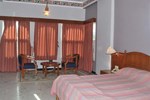 Отель Hotel Sarovar Отель Hotel Sarovar