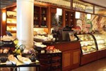 Отель The Bellevue Hotel Отель The Bellevue Hotel