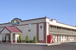 Отель Days Inn Fort Wayne Отель Days Inn Fort Wayne