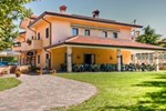 Отель Hotel Pesek Отель Hotel Pesek