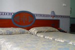 Отель Hotel Kroma Отель Hotel Kroma