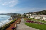 Отель Spyglass Inn Отель Spyglass Inn