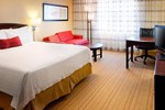 Отель Courtyard Pleasant Hill Отель Courtyard Pleasant Hill
