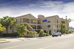 Отель Americas Best Value Laguna Inn and Suites Отель Americas Best Value Laguna Inn and Suites
