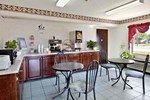 Отель Super 8 Lake Park Отель Super 8 Lake Park