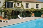 Апартаменты Gîte Luberon 6 personnes avec piscine Апартаменты Gîte Luberon 6 personnes avec piscine