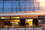 Отель Hotel Garden Отель Hotel Garden