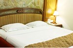 Отель Royal Garden Hotel Отель Royal Garden Hotel
