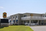 Отель Super 8 Motel - Manitowoc Отель Super 8 Motel - Manitowoc