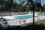 Отель Knights Inn Tropicana St. Petersburg Отель Knights Inn Tropicana St. Petersburg