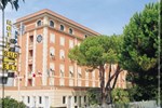 Отель Hotel Sud Est Отель Hotel Sud Est