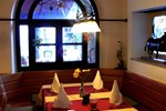 Отель Hotel-Restaurant Herzogskelter Отель Hotel-Restaurant Herzogskelter