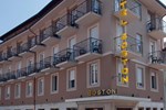 Отель Hotel Boston Отель Hotel Boston