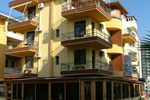 Отель Hotel Dollari Отель Hotel Dollari