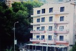 Отель Hotel Iliria Отель Hotel Iliria