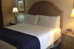 Отель Little Inn By The Beach Отель Little Inn By The Beach