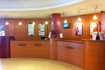 Отель Ibis Madrid Aeropuerto Barajas Отель Ibis Madrid Aeropuerto Barajas