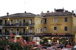 Отель Hotel Alpino Отель Hotel Alpino