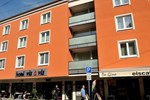 Отель Hotel Vis à vis Отель Hotel Vis à vis