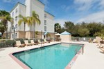 Отель Baymont Inn and Suites Fort Myers Отель Baymont Inn and Suites Fort Myers