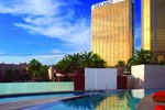 Отель Delano Las Vegas at Mandalay Bay Отель Delano Las Vegas at Mandalay Bay