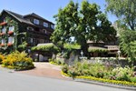 Отель La Verniaz et ses Chalets Отель La Verniaz et ses Chalets