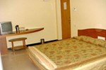 Отель Hotel Highway Inn (Complimentary Wi-Fi) Отель Hotel Highway Inn (Complimentary Wi-Fi)