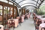 Отель Hotel Lago Bin Отель Hotel Lago Bin