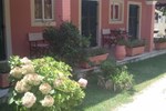 Апартаменты Nikodimos Garden Studios Апартаменты Nikodimos Garden Studios