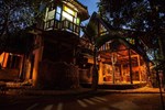 Отель Eloprogo Art House Отель Eloprogo Art House