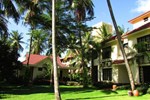 Отель The Beach Resort Отель The Beach Resort