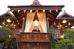 Отель Montri Resort and Spa Отель Montri Resort and Spa