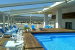 Апартаменты Azure Vista Suites & Residence Апартаменты Azure Vista Suites & Residence